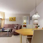 Direkt Am , Mit Balkon Und Seitlichem Meerblick, Haus Strelasund, *
