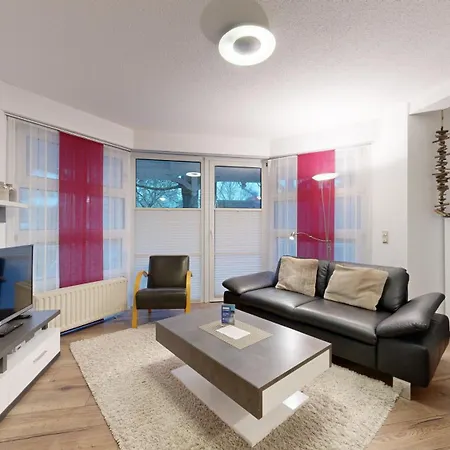 Fewo Direkt Am Strand , Mit Balkon Und Seitlichem Meerblick, Haus Strelasund, Binz * 宾茨