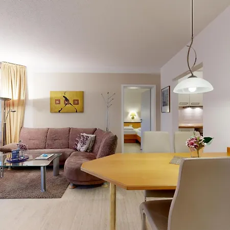 Fewo Direkt Am Strand , Mit Balkon Und Seitlichem Meerblick, Haus Strelasund, Binz 公寓 宾茨