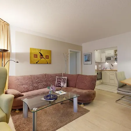 Fewo Direkt Am Strand , Mit Balkon Und Seitlichem Meerblick, Haus Strelasund, Binz 公寓