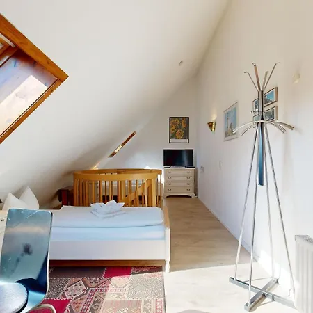 Fewo Direkt Am Strand , Mit Balkon Und Seitlichem Meerblick, Haus Strelasund, Binz * 宾茨