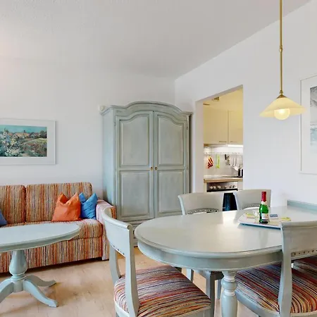 公寓 Fewo Direkt Am Strand , Mit Balkon Und Seitlichem Meerblick, Haus Strelasund, Binz