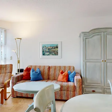 Fewo Direkt Am Strand , Mit Balkon Und Seitlichem Meerblick, Haus Strelasund, Binz 宾茨