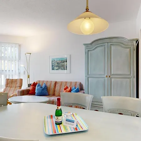 Fewo Direkt Am Strand , Mit Balkon Und Seitlichem Meerblick, Haus Strelasund, Binz * 宾茨