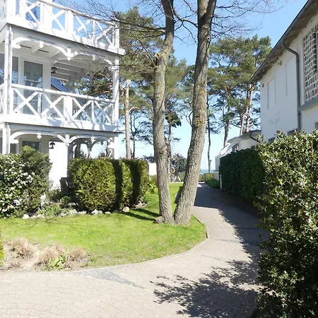Apartment Direkt Am , Mit Balkon Und Seitlichem Meerblick, Haus Strelasund, *